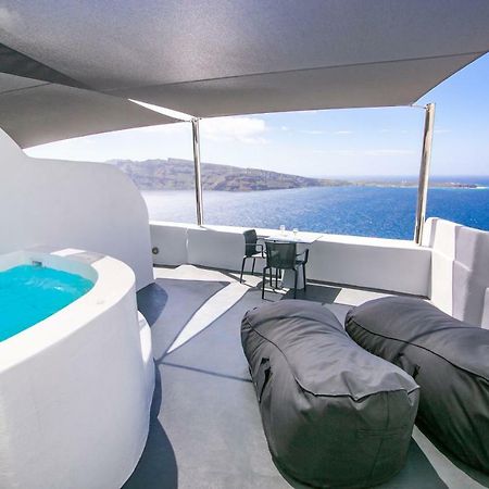 Theodora Suites (Adults Only) Οία Εξωτερικό φωτογραφία