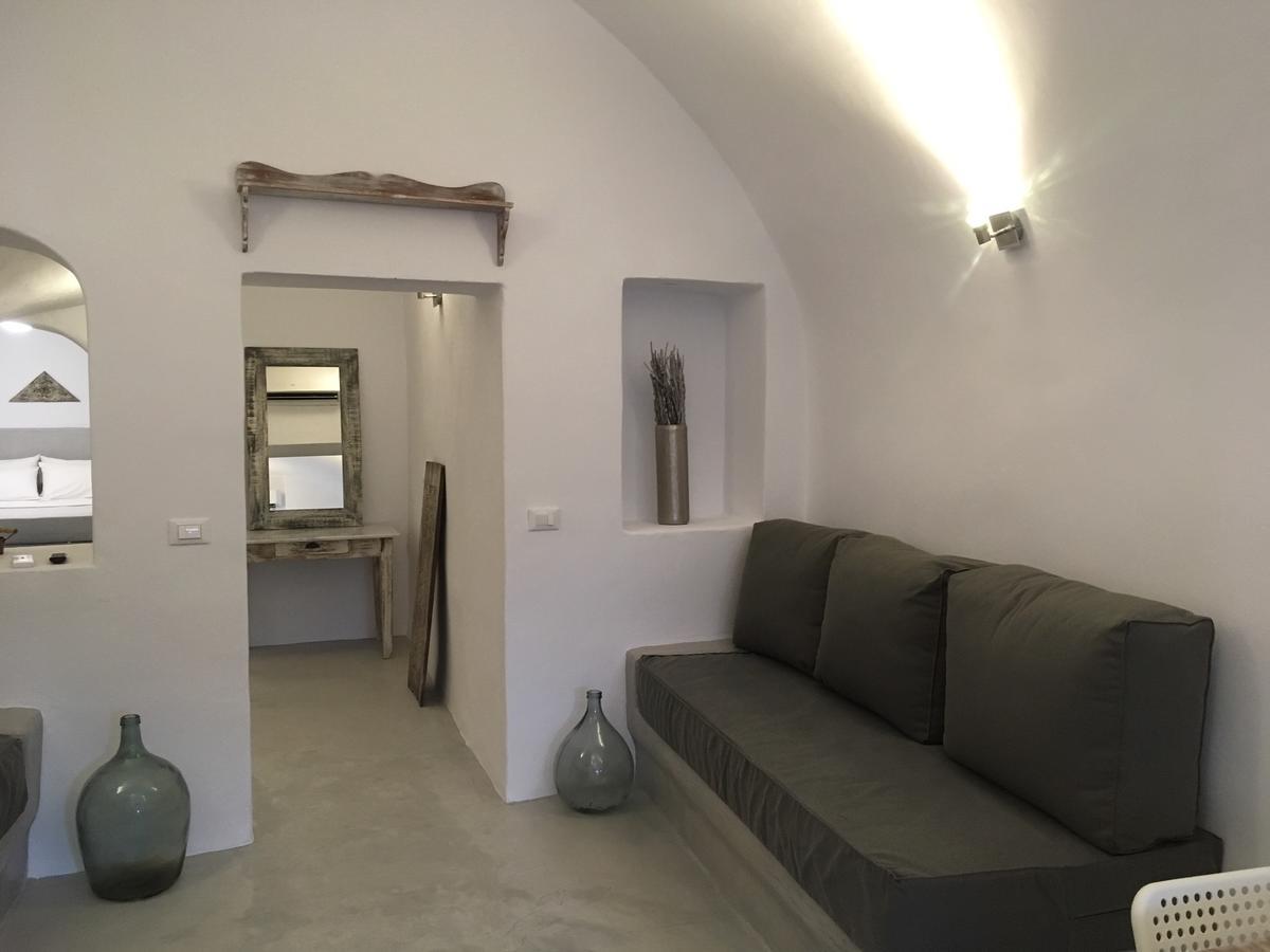 Theodora Suites (Adults Only) Οία Εξωτερικό φωτογραφία