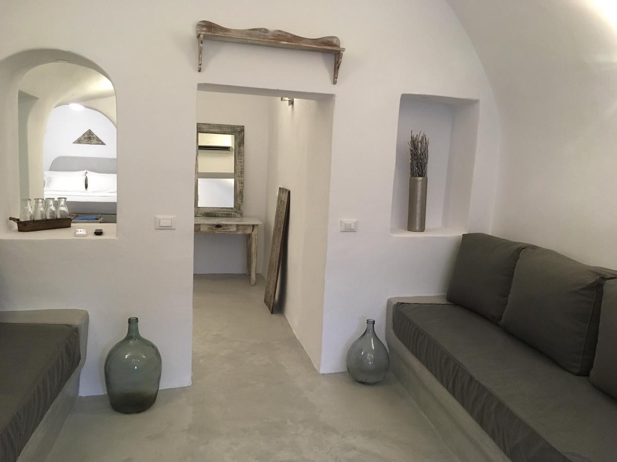 Theodora Suites (Adults Only) Οία Εξωτερικό φωτογραφία