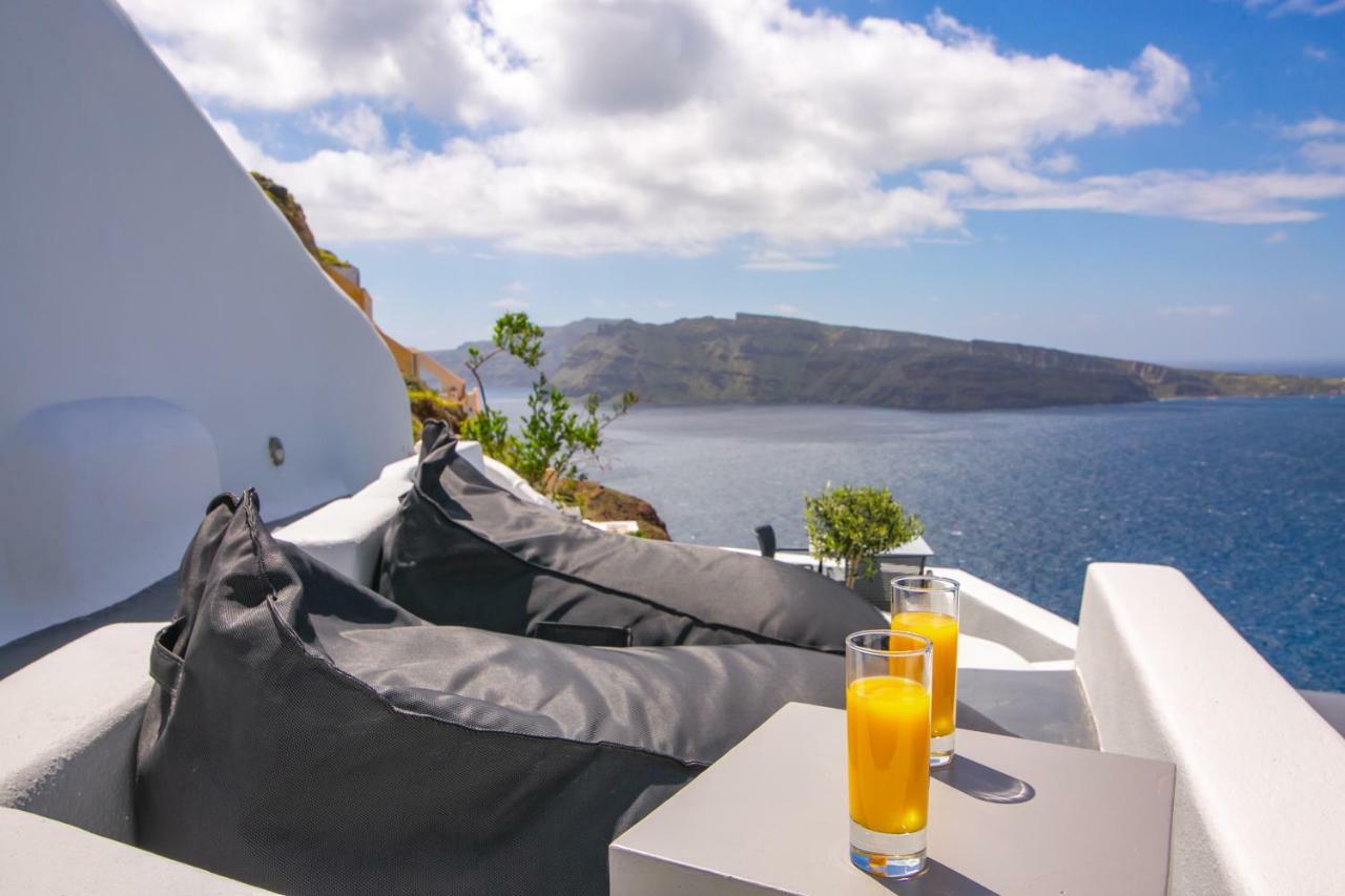 Theodora Suites (Adults Only) Οία Εξωτερικό φωτογραφία