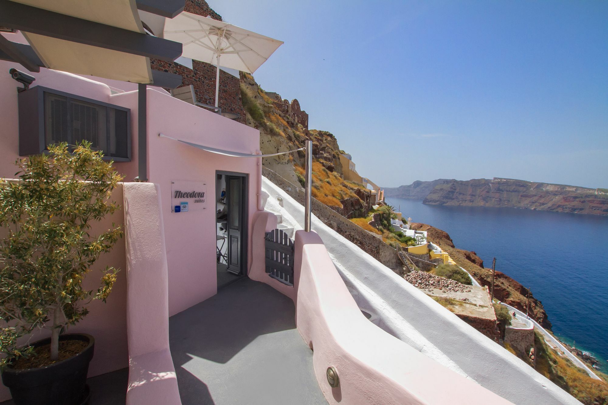 Theodora Suites (Adults Only) Οία Εξωτερικό φωτογραφία